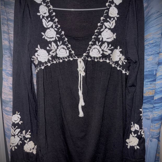 빈티지 갸루 고스 블랙 롱슬리브