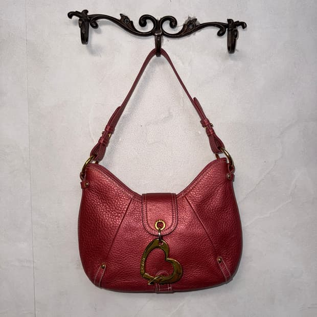 Lovcat metallic rose heart buckle 숄더백