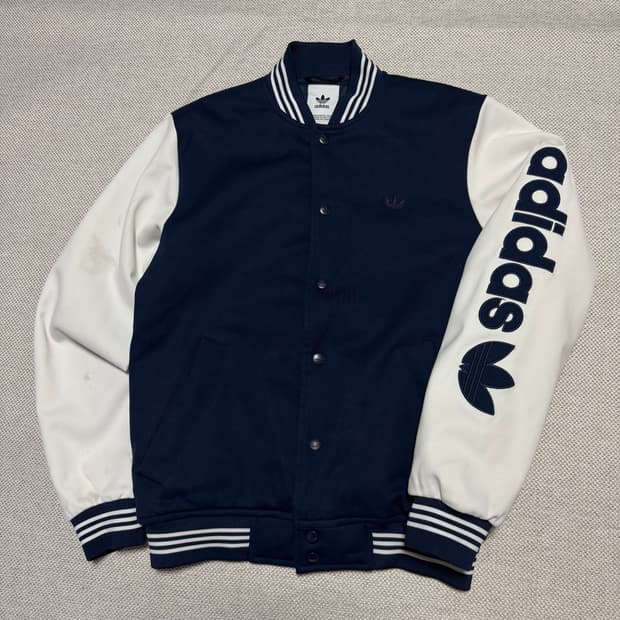 아디다스 빅로고 봄버 자켓