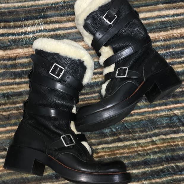 coach boots (8 size)