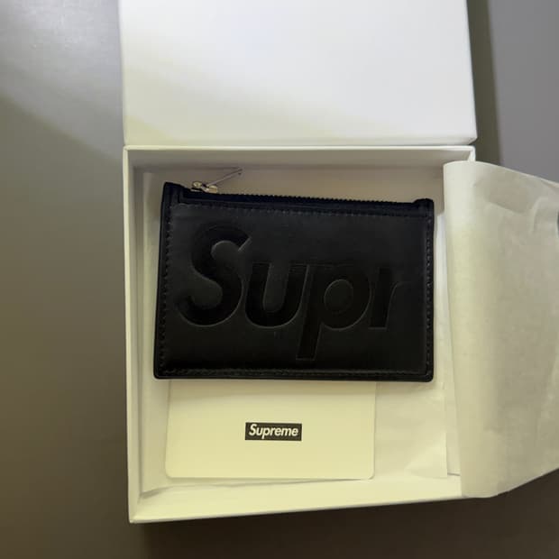 슈프림 레더 카드지갑