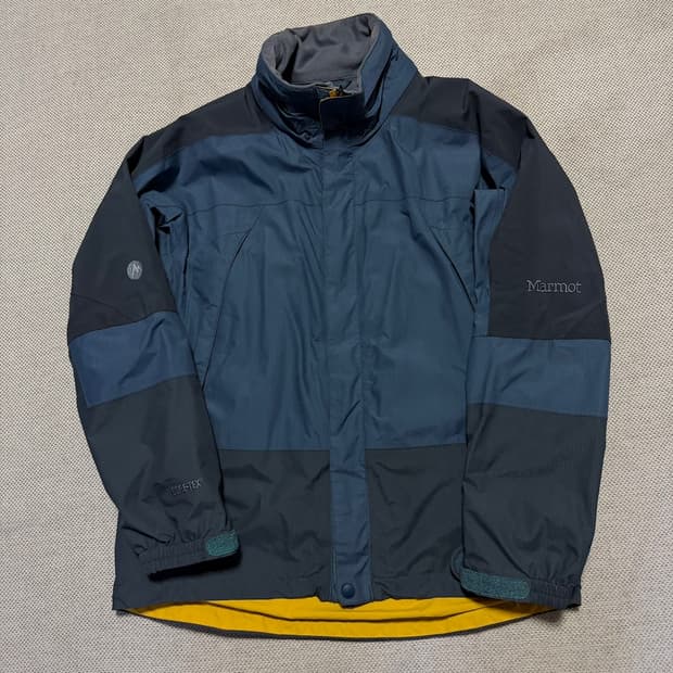 마모트 고어텍스 빈티지 바람막이