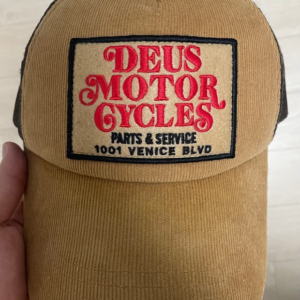 Deus 데우스 트러커 캡