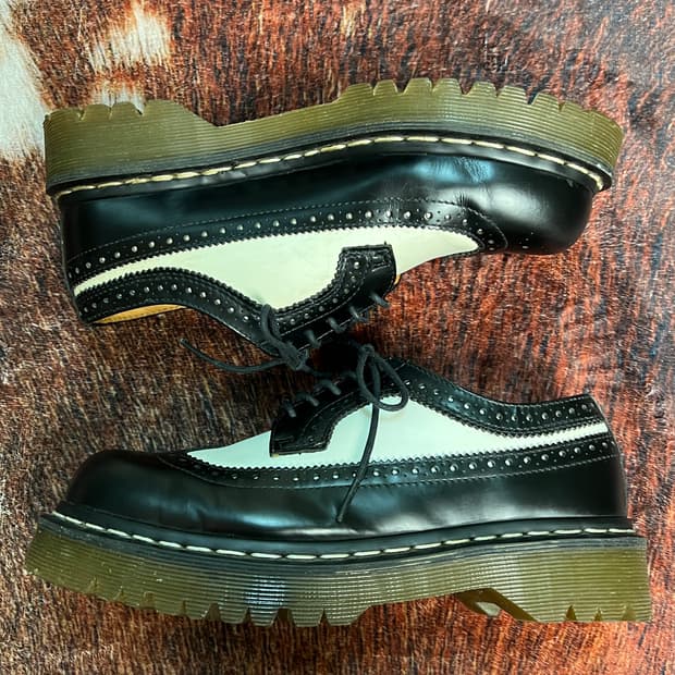 닥터마틴 10458 브로그 윙팁 플랫폼 슈즈(38) 240