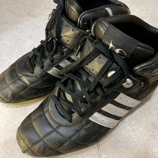 떠그클럽X아디다스 아디레이서 285mm