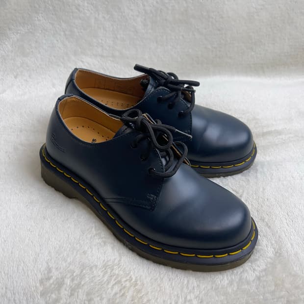 [37] 닥터마틴 1461 스무스 || 230-235 (네이비)
