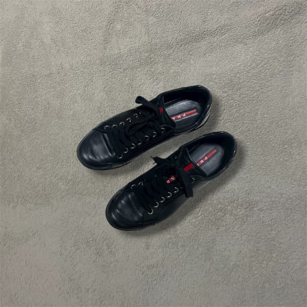 [43] 프라다 스포츠 블랙 레더 레이스업 스니커즈