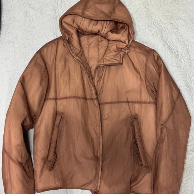 쿠어 트랜스페어런트 패디드 후드 점퍼 (인디핑크)