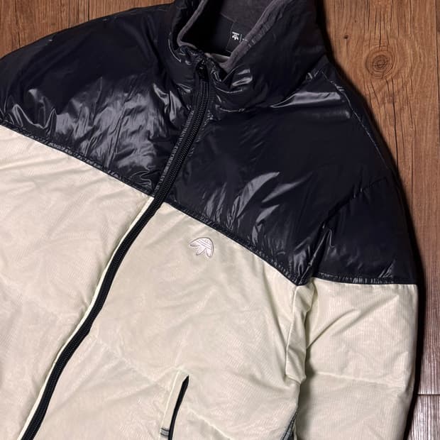 아디다스 X 알렉산더 왕 디스조인 다운 푸퍼 패딩 자켓