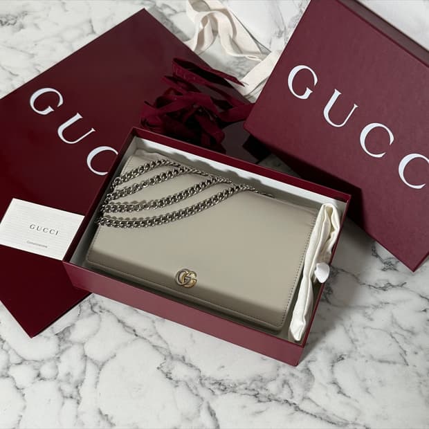 새상품 구찌 gg 마몽 체인 가방 지갑