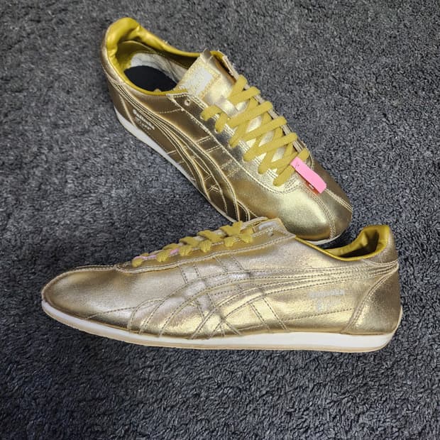 오니츠카타이거 골드 런스파크 265사이즈 