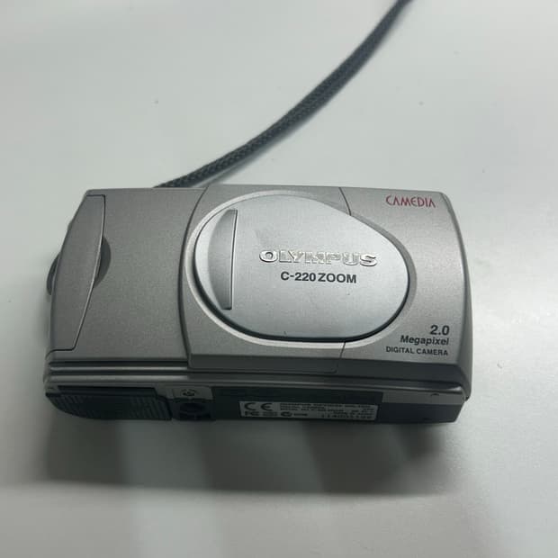 올림푸스 카메디아 c220 급처합니다