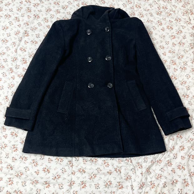 블랙 더블버튼 부클 후드코트 울 20%