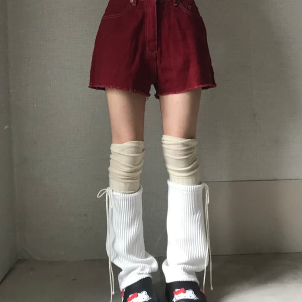 미스치프 레드 쇼츠