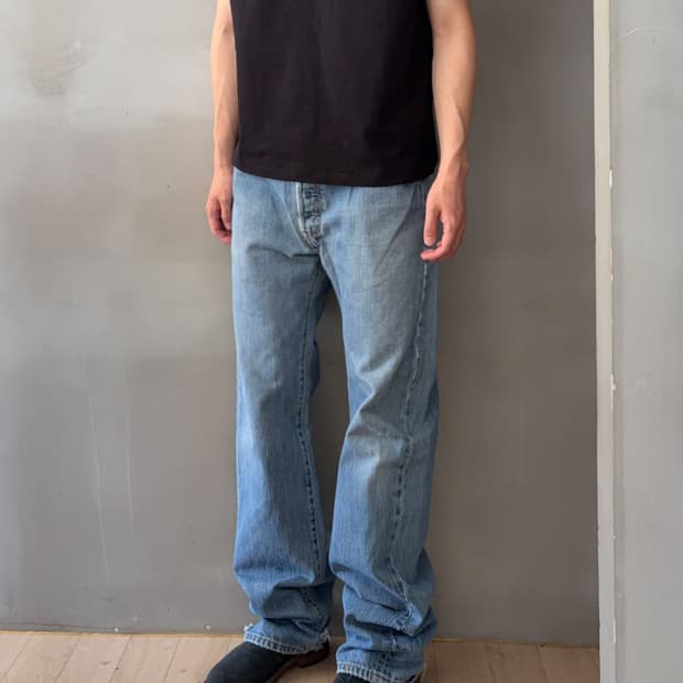 00s Levis 501