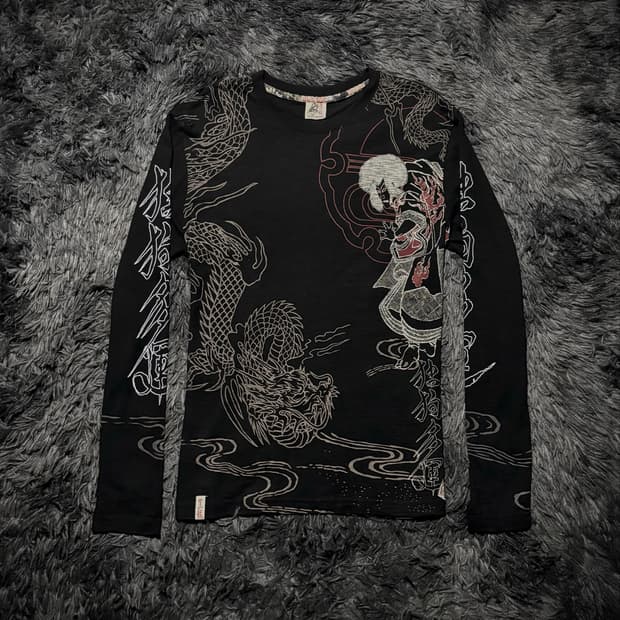 GODTOWN Black Dragon 오리엔탈 드래곤 프린팅 롱슬리브
