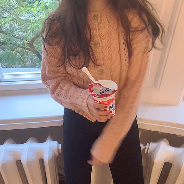 메이비베이비 디어리스트 빈티지 케이블 크롭 핑크 니트 가디건 F