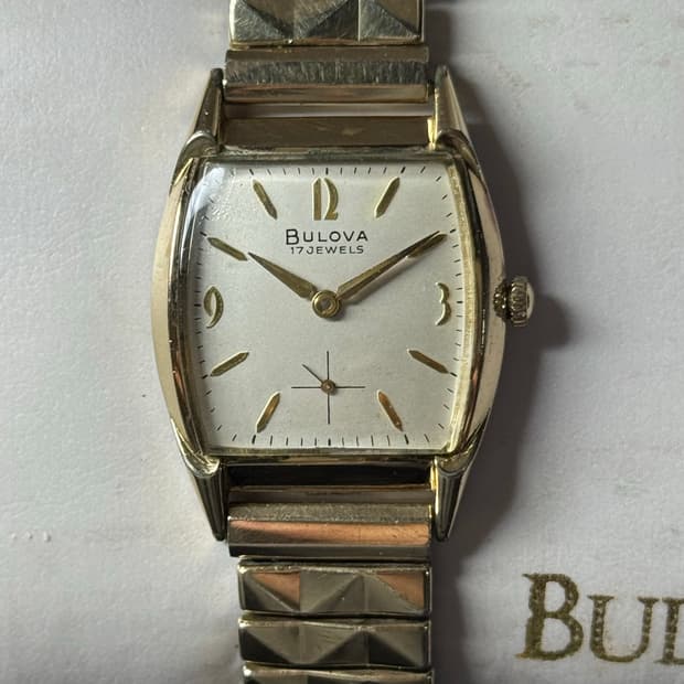 빈티지 부로바(Bulova) 금장 수동 손목시계