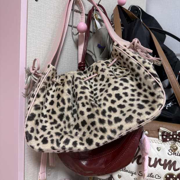 사만다타바사 고전 갸루 핀터 레오파드 핑크 백