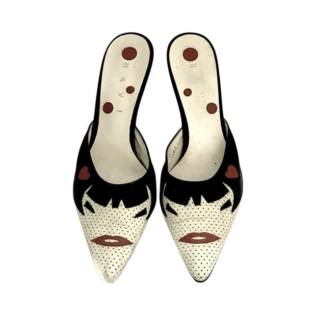 navi high heels