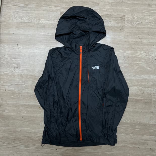 노스페이스 여성 로고 립스탑 바람막이후드 자켓 [블랙] S/90