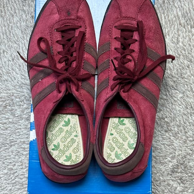 아디다스 토바코 버건디 275