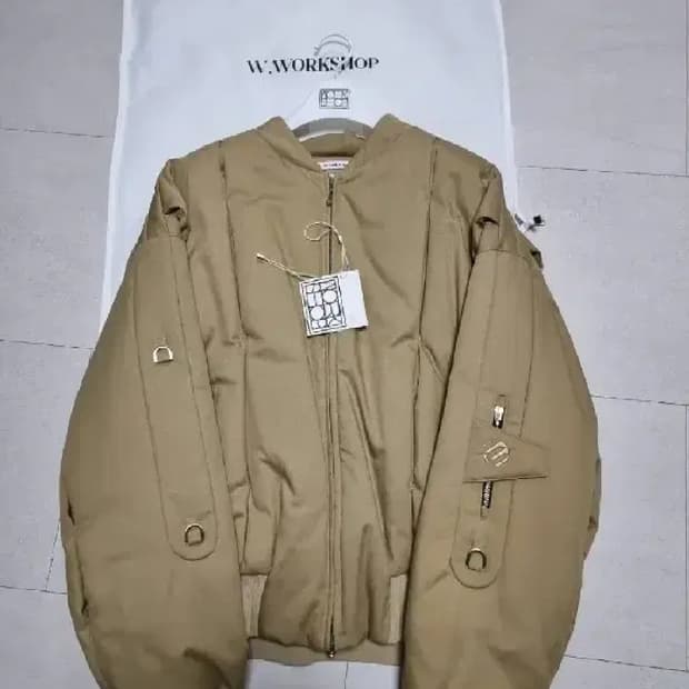 [2] wworkshop 스트럭처 패디드 봄버 베이지 더블유워크샵