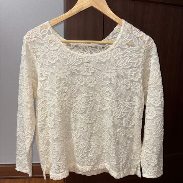 플라워 레이스 블라우스