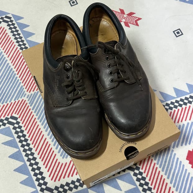 (UK11) 닥터마틴 빈티지 8053 MIE