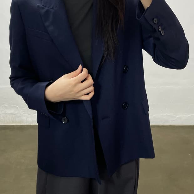 COS 네이비 더블 버튼 자켓 EUR 32