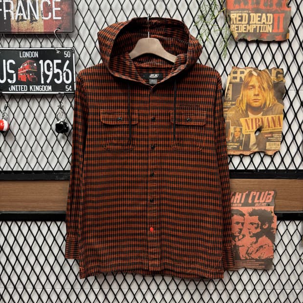 디젤 55dsl 체크 후드 워크 셔츠 전면 투포켓 포인트 브라운