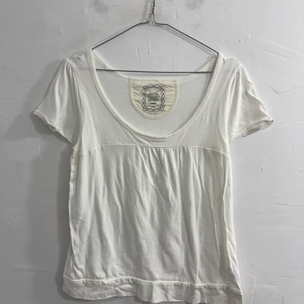 ikka white top