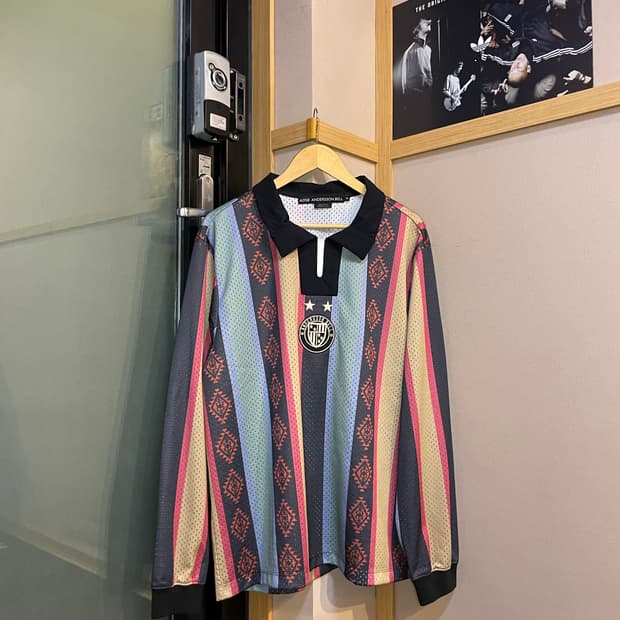 앤더슨벨 나바호 스트라이프 롱슬리브 XL