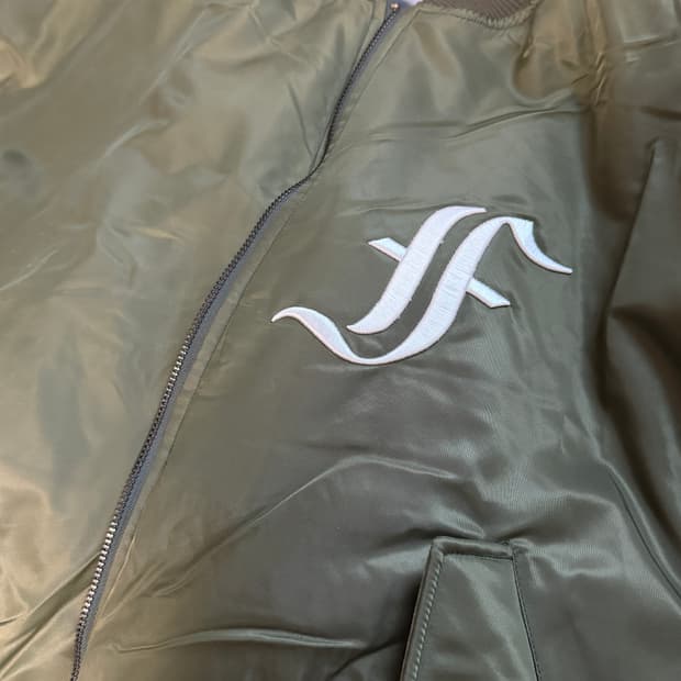 샵페어리 카키 봄버자켓