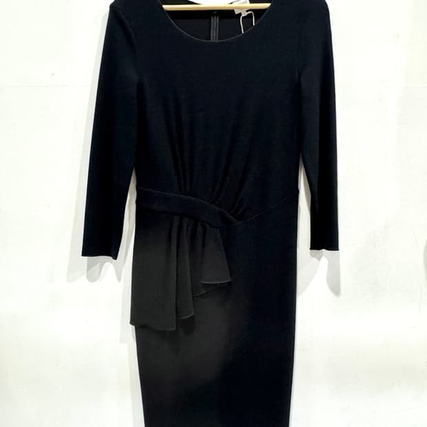 Armani 블랙 원피스 42 정품