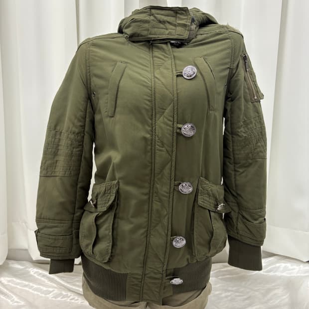 Cecil McBee 유니크 버튼 야상