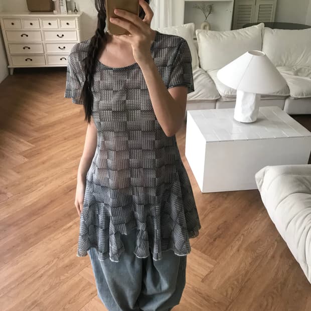 vintage pattern mesh top