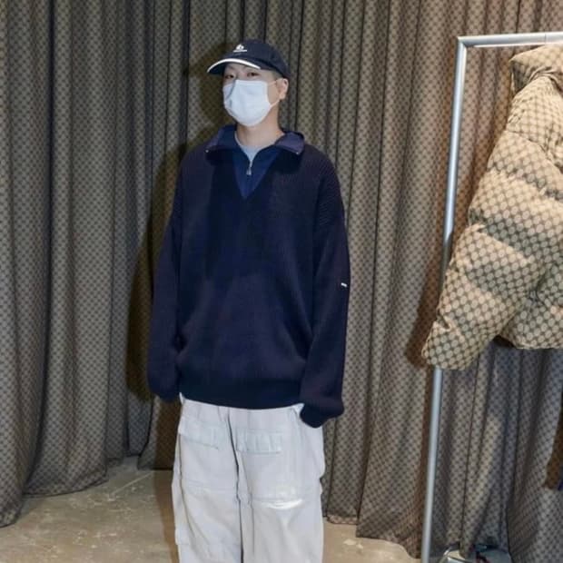 발렌시아가 레이어드 니트