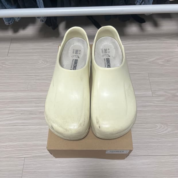 버켄스탁 클로그 a640 아이보리 260 사이즈