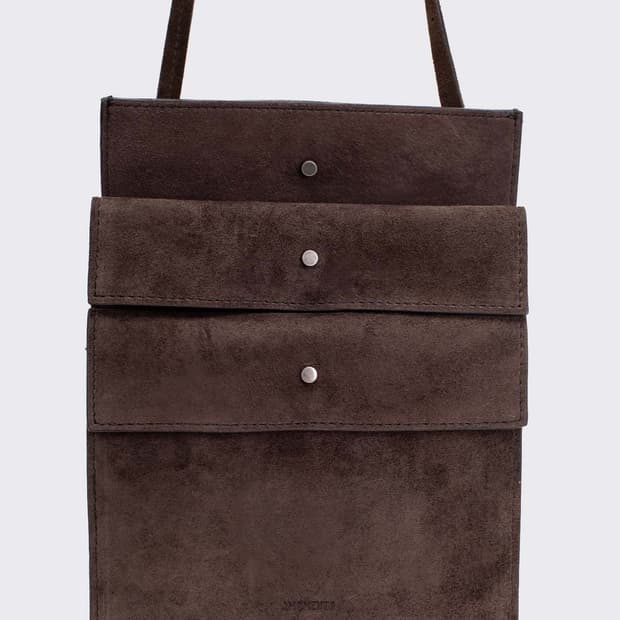 아모멘토 트리오 포켓 백