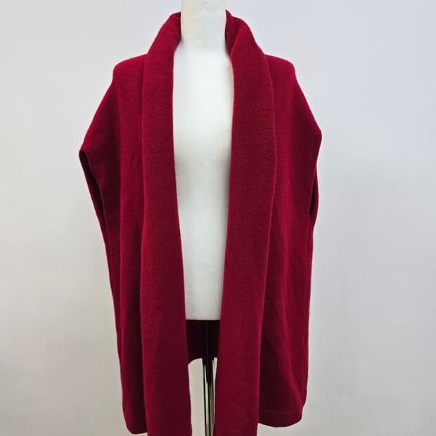 비꼴리끄 숄카라 캐시미어 블렌딩 루즈핏 울 베스트