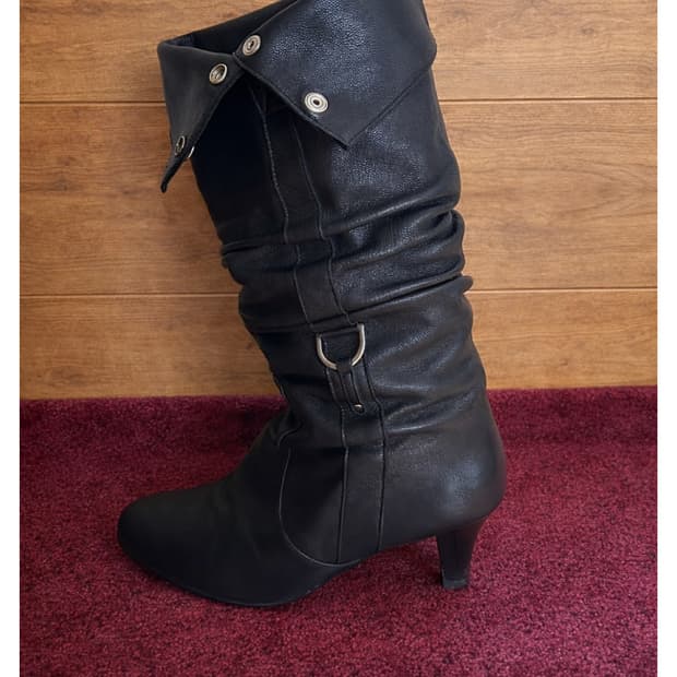 2000s Messe 양가죽 슬라우치 부츠