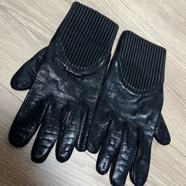 디올옴므 에디시절 양가죽 장갑
