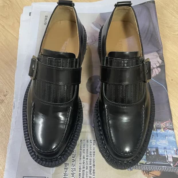 로스트가든 아론 로퍼 블랙 225