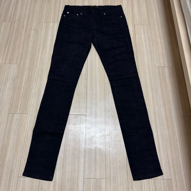 생로랑 블랙 진 28