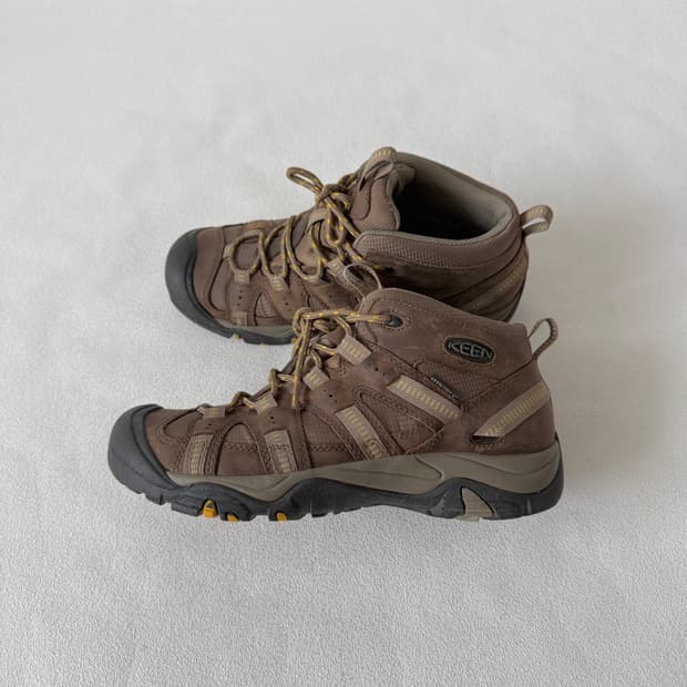 [250]킨(KEEN) 트레킹화