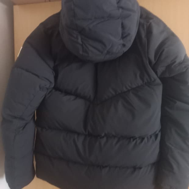데상트 아우디 레플리카 패딩 90
