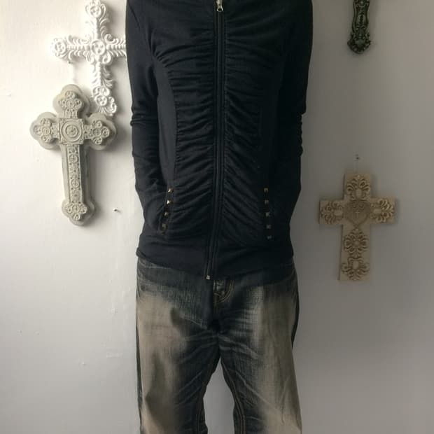 Shirring stud point hood zip up