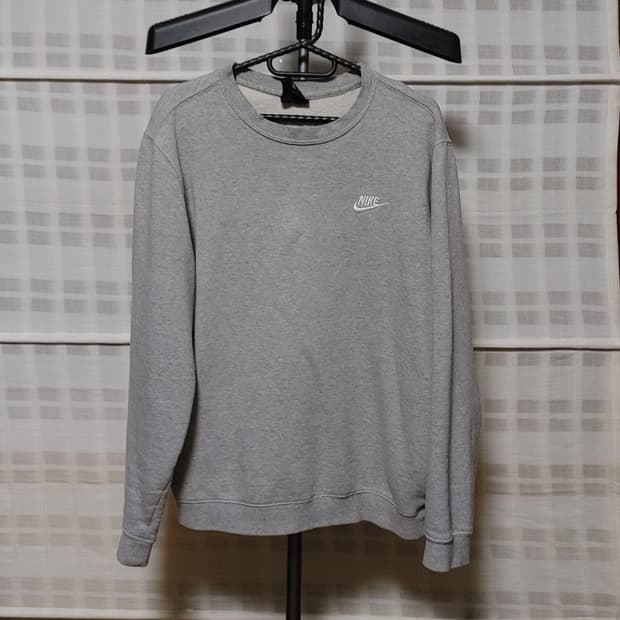 (NIKE) 나이키 그레이 맨투맨 티셔츠 L (100)