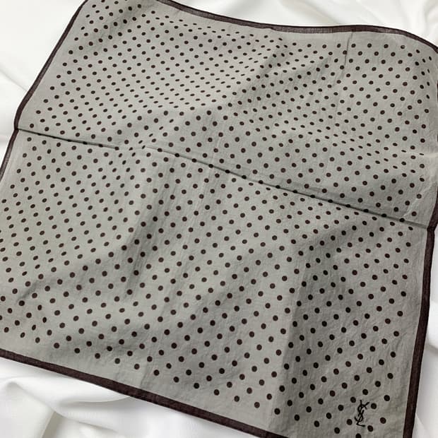 [정품] YSL 입생로랑 도트패턴 빈티지 쁘띠스카프 손수건